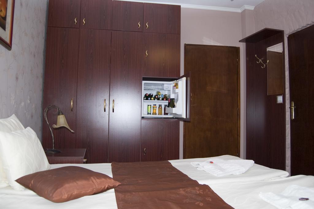 Guest House Prenociste Piccolina Sombor Phòng bức ảnh