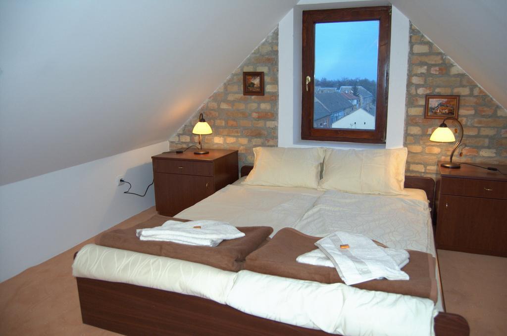 Guest House Prenociste Piccolina Sombor Ngoại thất bức ảnh